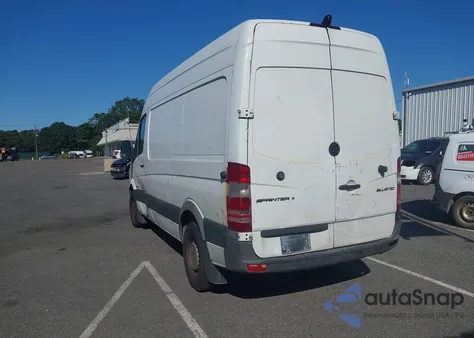 2014 Mercedes-Benz Sprinter 2500 Normal Roof from USA, damaged, VIN WD3PE7CCXE5816989